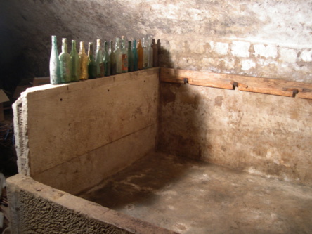 stone tub