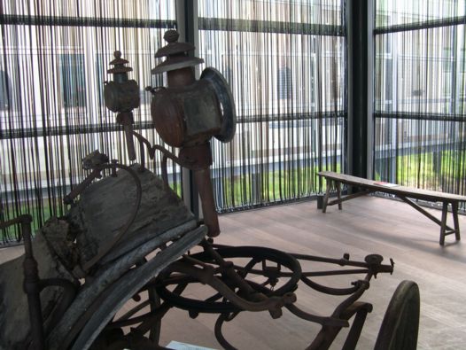 Bergers Wagenbau carriage and 16mm footage curtains