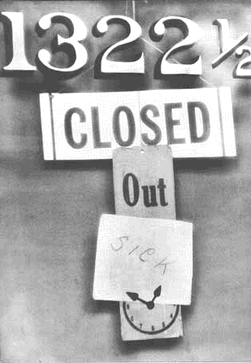 photograph 'closed' by Lee Boltin