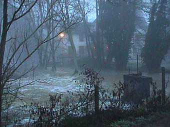 flood of 30 December 2001